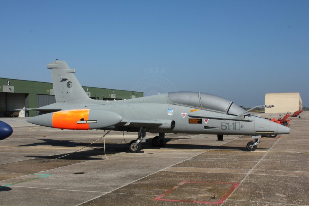 Aermacchi MB 339CD gate a Lecce Galatina