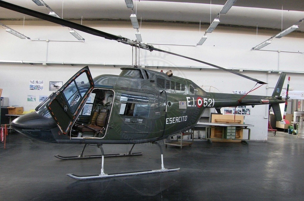 Agusta Bell AB 206A-2 al Da Vinci di Viterbo