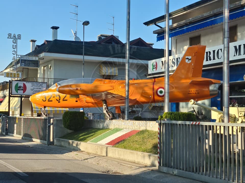 Aermacchi MB 326 MM 54203 al Museo Storico Militare Vidotto di Jesolo