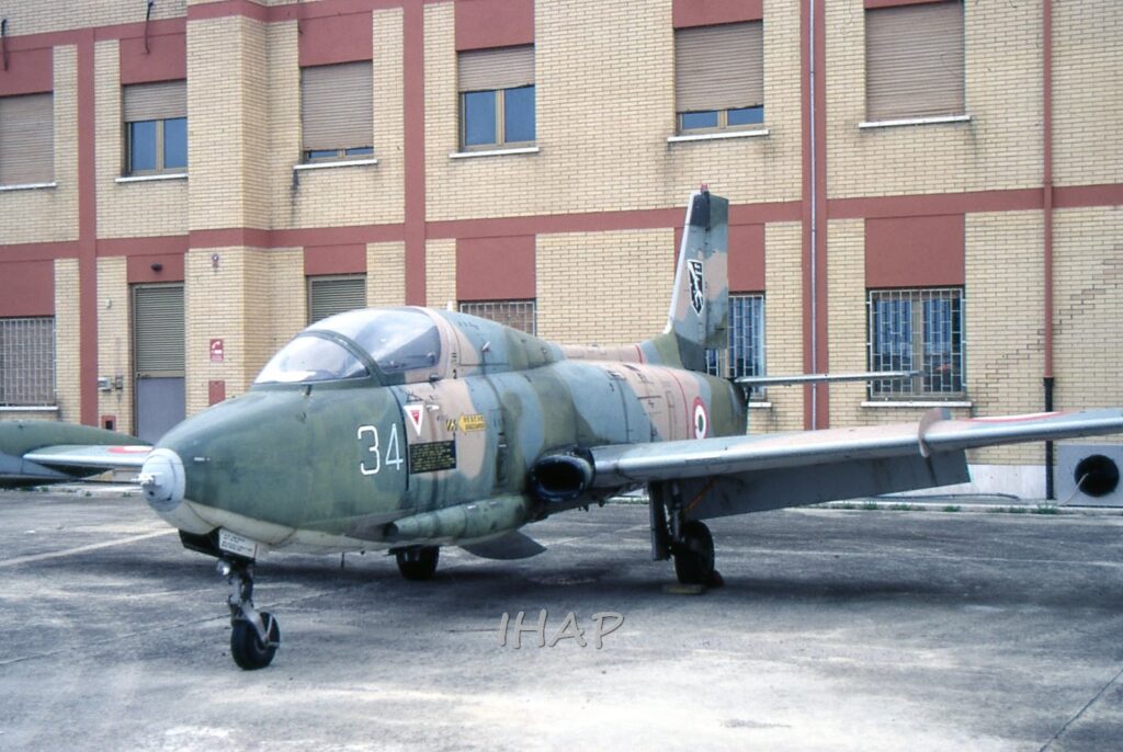 Aermacchi MB 326K MM 54991 oggi a Volandia in attesa di restauro